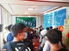 市政府旁新小区鸿时利和精装修电梯房10楼房本满2年