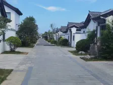 春风十里法式联排别墅,精装,拎包住。产权明晰。满五