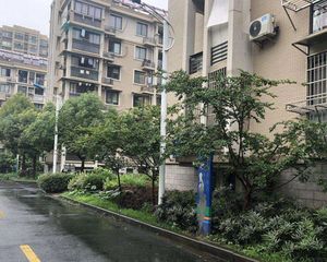 广谊小区两房,自住精装修,楼层采光好