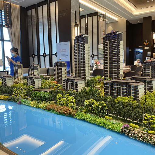 雅居乐御宾府3室2厅2卫南北朝向4000.00元/月出租