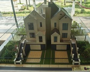 房屋结构可以打下跃,有小花园可以种菜养花,