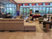 彩云湖旁正规四房,次新小区,户型方正通风好