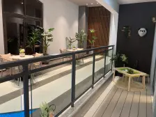 龙洲湾中间地段,纯洋房小区,总高8层,正规三室双卫