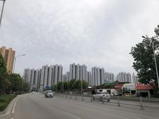 中达宜居荷苑西区5室2厅南北
