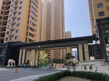 东方名城三室两厅毛坯新证