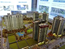 中央公园 雅居乐富春山居璟和里三房102万