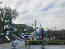 海兰云天景区 湖面600亩 ,中庭下叠带入户花园