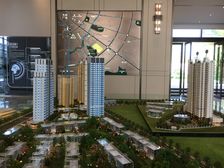 中化润达丰滨江樾城 5室1厅 西南