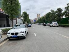 人居九林语4室2厅南