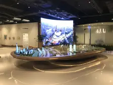 瑞虹8期,入住两年保养好,全明南北通透飞机户型,出门地铁