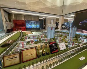 中国铁建花语江南4室2厅南