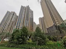 C区南北通透复式前面别墅采光不挡,带大花园带地下室