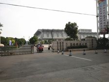 华鸿鸿越府中间楼层毛坯房双阳台设计诚心出售