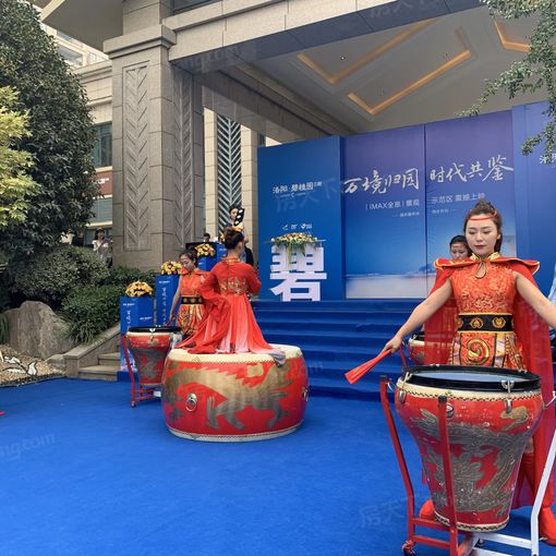 洛阳碧桂园二期3室2厅2卫南朝向1800.00元/月出租