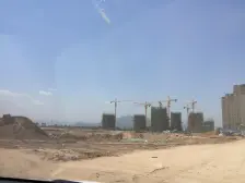经典南北通透小三室,明厨明卫,离大门口比较近。