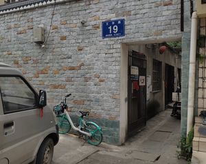 文华路2室1厅西