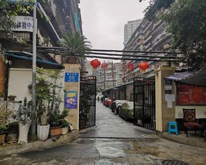 银沙正街66号 3室1厅 南