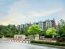 蓝湾庄园电梯洋房南北通透 位置好精装