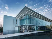 绿都叠拼上叠 带78平露台 20平储藏室