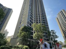 全新小区。交通方便。小区居住环境好。