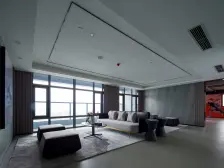 南坪商圈大平层,购物方便,轻轨10号3号线都开通