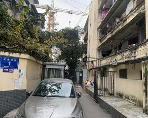 化成寺街1号 3室1厅 东南