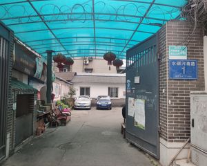 水碾河南三街1号2室1厅东西