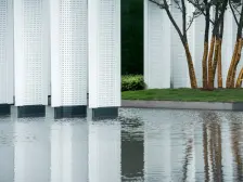 招商雍璟城璟璨三室两厅两位精装修95平108万