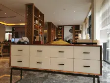 近轻轨 有商圈 出行方便 社区底商配套齐全 小区环境好