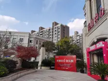 新上优质房源+精装房+产权车位+储物间