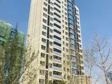 碧桂园凤凰城 4室2厅 南 北