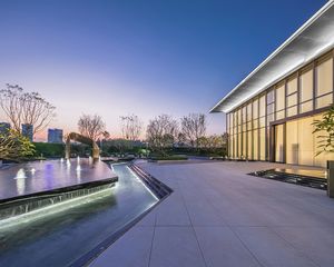 楼龄新,采光好,房屋南北对流,通风透气