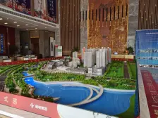 地上3层,地下2层,使用面积高,随时看