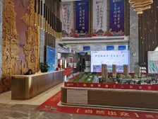 联排别墅带两个车位,上下五层,使用面积大,环境优美