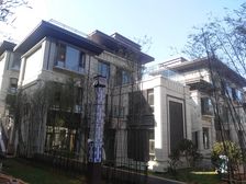 大理中梁壹号院毛坯下叠墅165平四房3卫280万出售