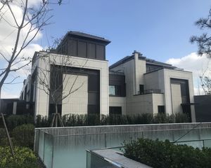 飞机三房送精装带产权车位次次新房电梯洋房