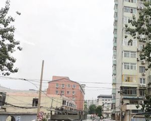 海运仓胡同三号院南北通透电梯房