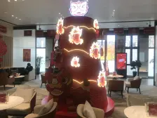 下叠 南北花园 实得270平 有两个车位