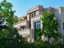 边户的南北错层大圆子300平左右手续清晰