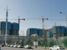 西流湖旁大三房 地铁口 人车分流,采光视野好