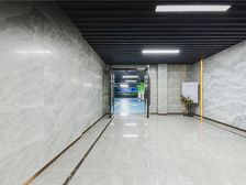 中海翠湖溪岸4室1厅南