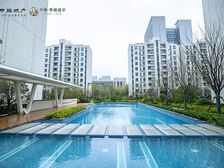 中海翠湖溪岸4室1厅南