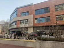 纬二路政一街 雅颂居 精装新房