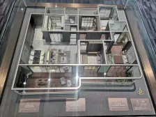 临湖观景,自住装修,阳光刺眼,满2年!