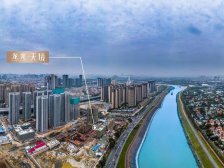 龙光天境,单边位上叠,东南北朝向,有花园和地下室