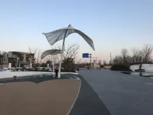 华侨城万科 108平三房两卫一楼带花园洋房。