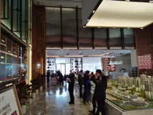 轻轨站旁精装三房!家具家电齐全,拎包入住