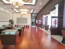 和润新城畅园经典复试123平售价95万 精装修