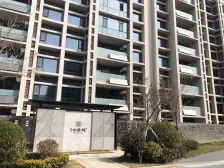 南北通透格局好,户型方正,全明的户型