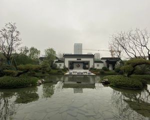 次新小区,花语江南大面积楼栋位置好房东诚心出售